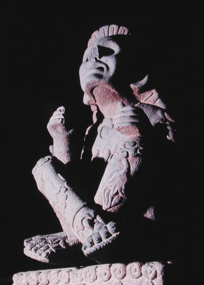 Xochipilli (ver também 217529), Período Pós Clássico Tarde (1300-1521) (pedra) de Aztec Aztec