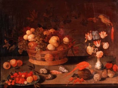 Uma Natureza Morta de Pêssegos, Maçãs e Uvas em Cesta de Vime, Flores em Vaso Chinês e Dois Papagaios em Mesa de Balthasar van der(follower of) Ast