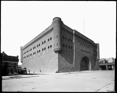 First Regiment Armory, Chicago, Illinois, EUA, c.1891 (foto a p/b) de Barnes and Crosby