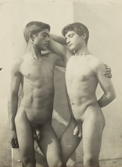 [Dois jovens nus]. de Baron Wilhelm von Gloeden