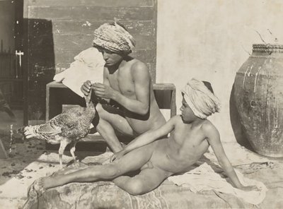 [Dois jovens nus com peru]. de Baron Wilhelm von Gloeden