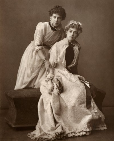 Atrizes britânicas Eweretta Lawrence e Grace Otway em On Change, 1886 de Barraud