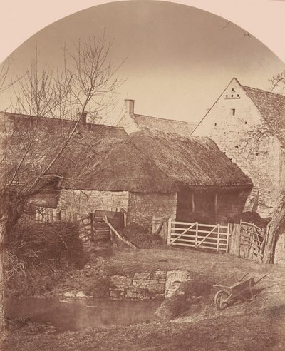 Pátio da quinta, Prestbury, perto de Cheltenham, c. 1855 (foto) de Baynham Jr. Jones