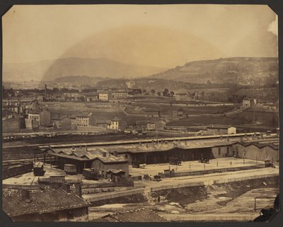Vista de St. Etienne para leste em direção à estação de comboios de Belotti