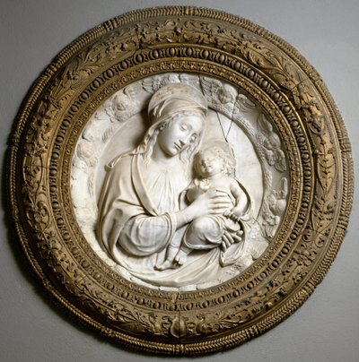 Virgem e Criança. Escultura de Benedetto da Maiano