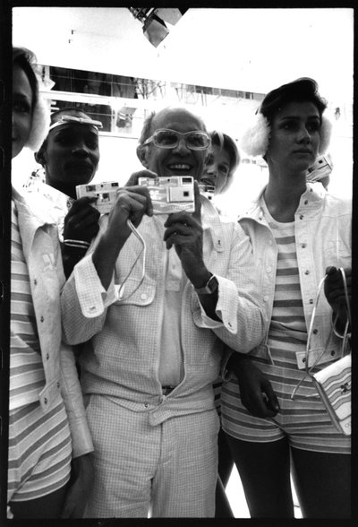 Outros COURREGES de Bernard Perrine