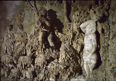 Vista interna da caverna de Boboli. Detalhe. 1583-1588 de Bernardo Buontalenti