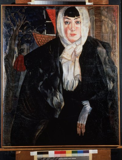 Retrato de uma mulher (Retrato Feminino). Bela mulher de rosto melancólico, na rua, com a cabeça coberta com o seu lenço, vestindo um grande casaco preto, inclinada despreocupadamente, revelando uma mão delicada com uma luva branca. Trabalho por Bo de Boris Dmitrievich Grigoriev