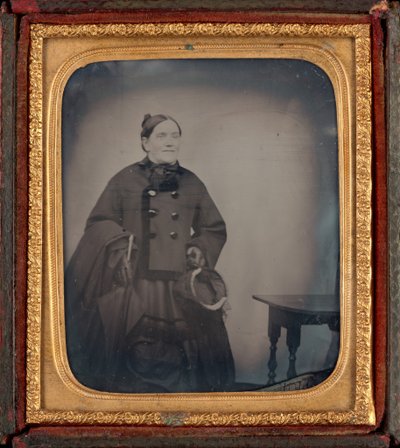 Retrato de uma mulher,c. 1860 (foto) de British Photographer