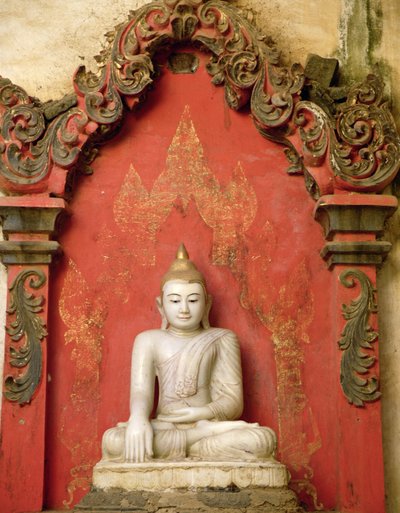 Buda sentado em meditação (alabastro) de Burmese School
