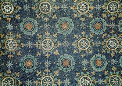 Detalhe da decoração floral do mosaico do cofre de Byzantine