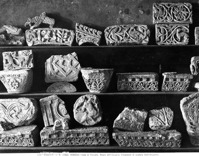 Fragmentos de esculturas ítalo-bizantinas de Byzantine Byzantine