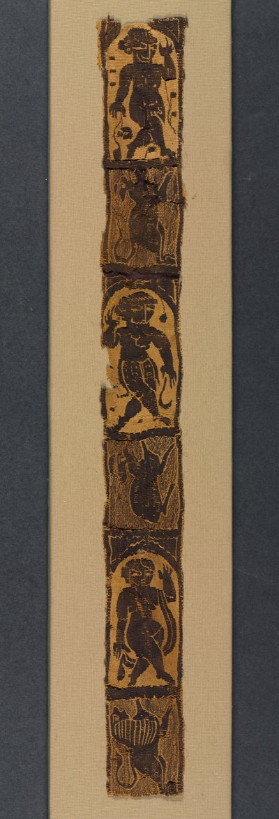 Bandas de ombro ornamentais de uma túnica, 500s (trama de tapeçaria com envoltório de trama suplementar; linho e lã tingida) de Byzantine School