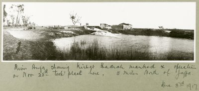 Rio Auja, mostrando Khirbet Hadrah, 3 de dezembro de 1917 de Capt. Arthur Rhodes