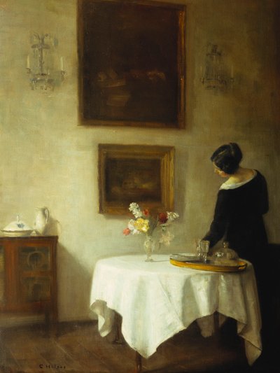 Uma mulher perto de uma mesa de jantar (óleo sobre tela) de Carl Holsoe