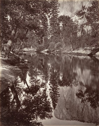Vista do espelho de El Capitan, Yosemite, ca. 1872, impresso ca. 1876. de Carleton E. Watkins.