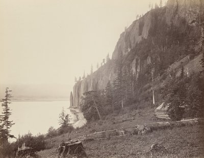 Cabo Horn, rio Columbia, 1867 (foto) de Carleton Emmons Watkins