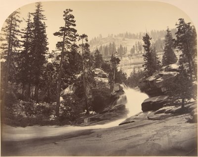 Cascade, Nevada Fall à esquerda, vista acima de Vernal Fall, 1861. de Carleton Emmons Watkins