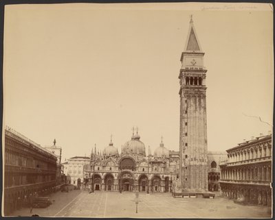 Basílica de São Marcos com o campanário, Veneza de Carlo Naya