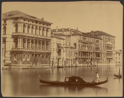 Os palácios Rezzonico, Giustiniani e Foscari ao longo do Grande Canal de Carlo Naya