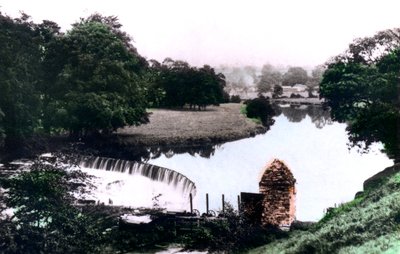 O Vale do Riddle em Clitheroe, Lancashire, 1926. de Cavenders Ltd