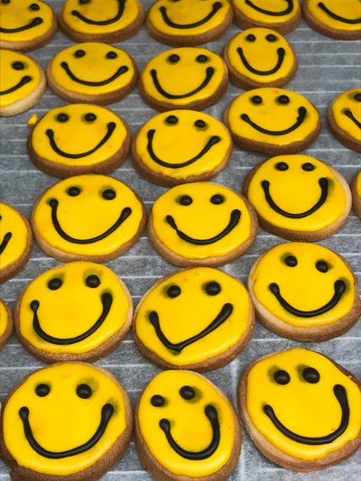 Composição - Smiley, 2019 (foto) de Cécile Jamet