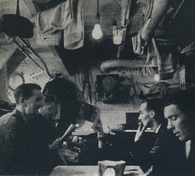 Uso funcional do espaço no convés, 1941 de Cecil Beaton