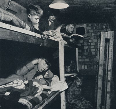 Dormitório dos estudantes, 1941 de Cecil Beaton