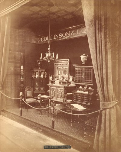 Exposição de móveis Collinson & Lock