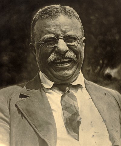 Theodore Roosevelt a rir, c.1910 (foto a p/b) de Charles Duprez