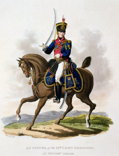 Uniforme de um oficial dos dragões da 9ª Luz em Ordem de Revisão, de &39;Traje do Império Britânico, de acordo com os Últimos Regulamentos&39;, publicado em 1812-15 (aquatinta colorido à mão) de Charles Hamilton Smith