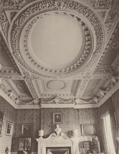 Coleshill, Berkshire, Interior do salão de Charles Latham