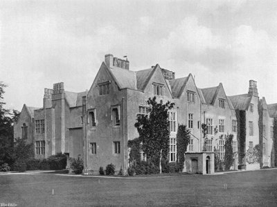 Dorton House, Sudeste de Charles Latham
