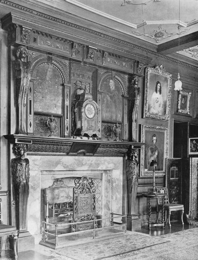 Na sala de desenho do carvalho de Charles Latham