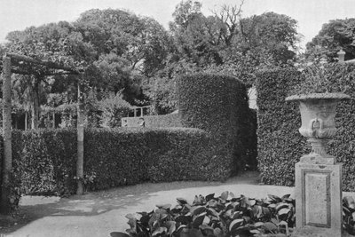 Perto do Rosery de Charles Latham