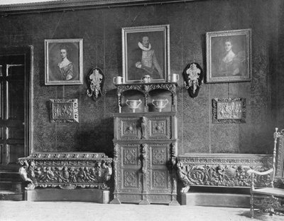 Parte da sala de jantar de Charles Latham