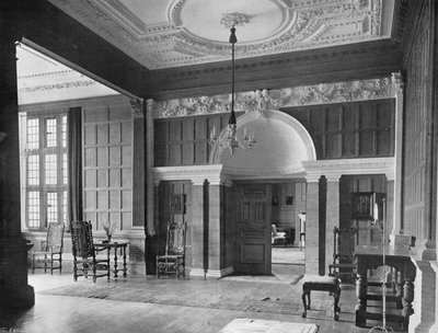 O Hall, olhando para o oeste de Charles Latham