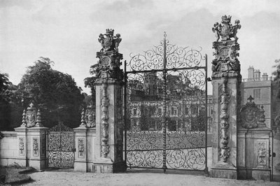 A entrada sul de Charles Latham