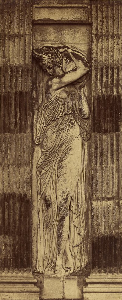[ Pormenor das Ninfas de Jean Goujon] / [Ninfa, Fonte dos Inocentes, Paris] de Charles Marville