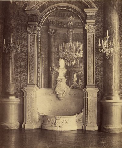 [Interior de um palácio, provavelmente o Hotel de Ville, Paris]. de Charles Marville