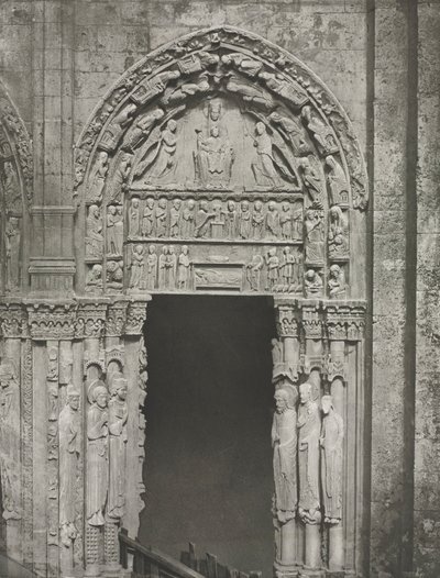 Catedral de Chartres: Porta direita do Portal Real com Nossa Senhora de Chartres de Charles Nègre