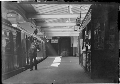 Estação de Liverpool Street, Liverpool Street, City of London, Greater London Authority, c1932. de Charles William Prickett
