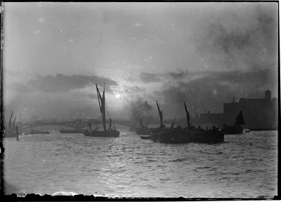 Vauxhall, Lambeth, Greater London Authority, 1920-1940. de Charles William Prickett