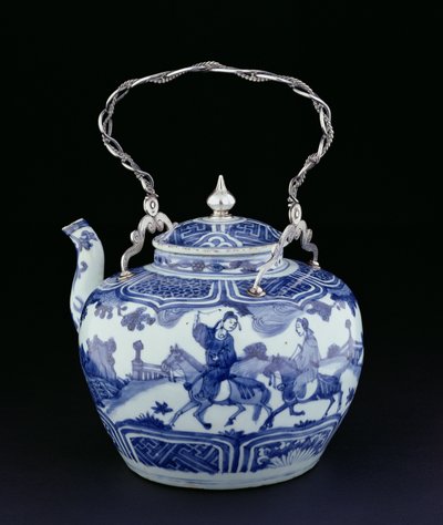 Bule de chá chinês com cabo europeu, período de transição, c.1640 (porcelana com prata) de Chinese School