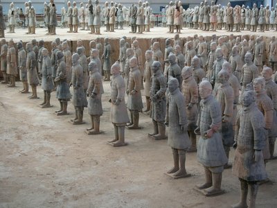 Museu Xian, guerreiros de terracota da tumba do imperador Shi Huangdi de Chinese School