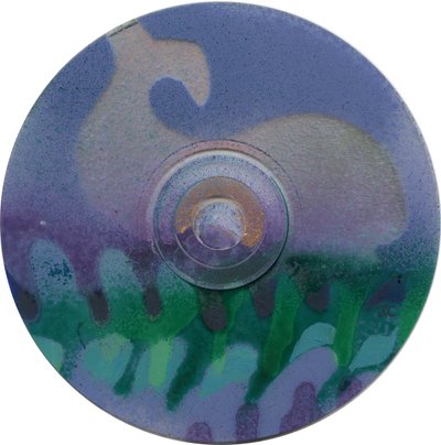 Baleia, c.2023 (acrílico sobre CD) de Christina Saj