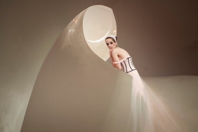 Curva de Moda Elegante de Christine von Diepenbroek