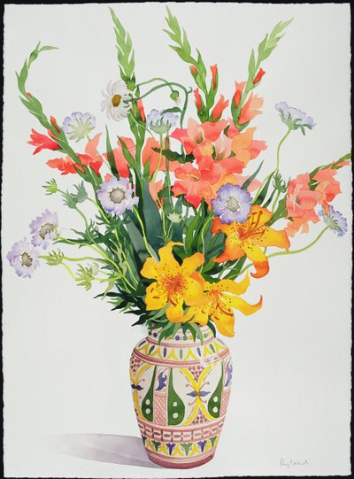 Flores alaranjadas e azuis em um vaso marroquino (wc) de Christopher Ryland