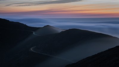 Estrada da Montanha do Crepúsculo de Chuanxu Ren