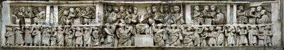 Constantino distribuindo dinheiro ao povo Liberalitas. Detalhe do Arco de Constantino, 312-3 de Classical Antiquities